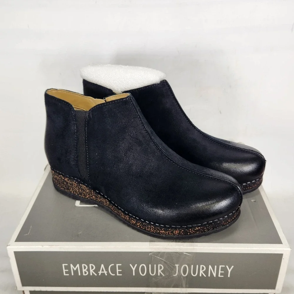 Dansko Makara Bootie Women Size 8.5-9 Black Burnished Suede Ankle Boots